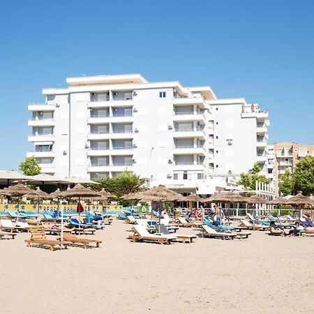 Trea Accomodations - On Private Beach With Sunbed & Umbrella Vlorë Extérieur photo