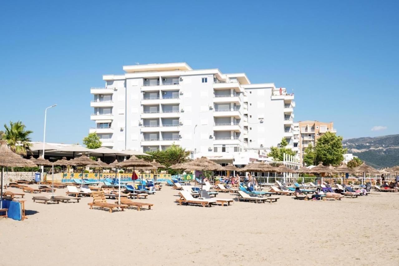 Trea Accomodations - On Private Beach With Sunbed & Umbrella Vlorë Extérieur photo